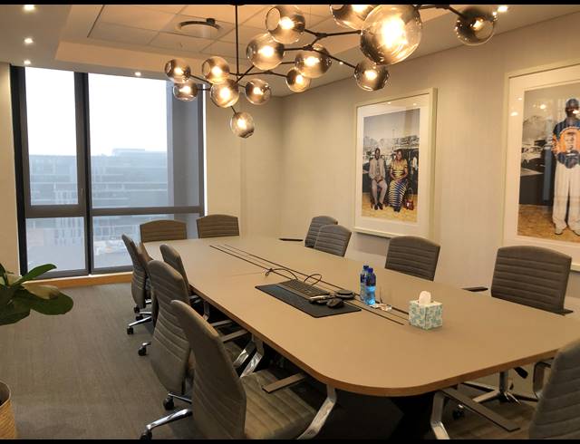 418M² SERVICED OFFICE TO LET IN ROSEBANK